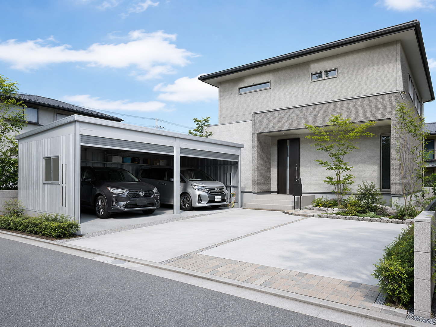 長野のガレージ施工事例 - 耐雪・断熱対応のビルトインガレージ